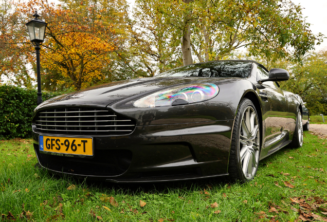 Aston Martin DBS Volante