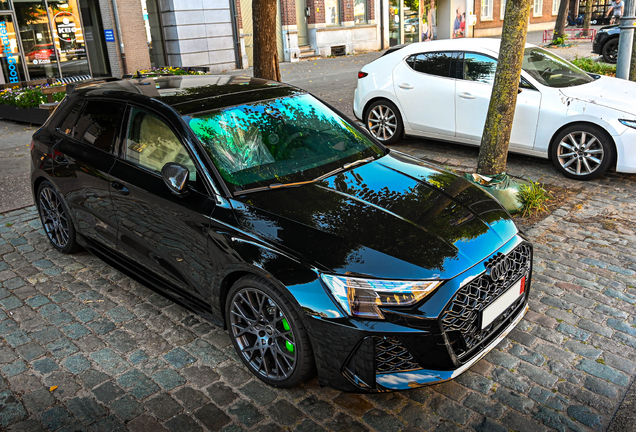 Audi RS3 Sportback 8Y 2025