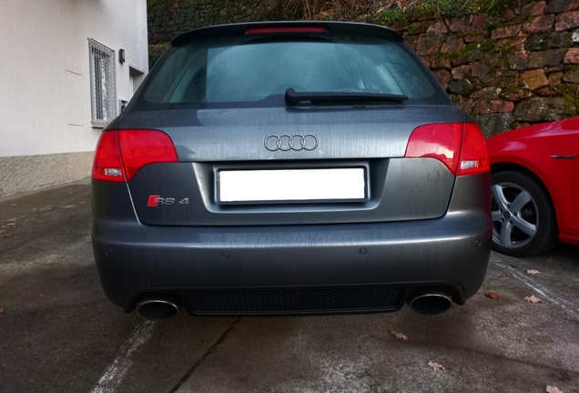 Audi RS4 Avant B7