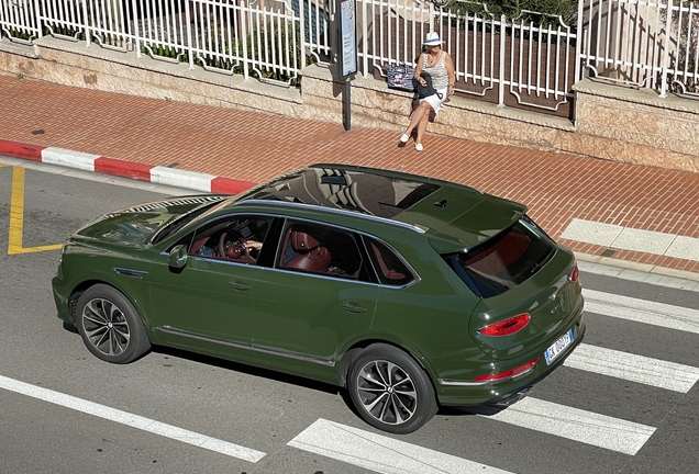 Bentley Bentayga V8 2021