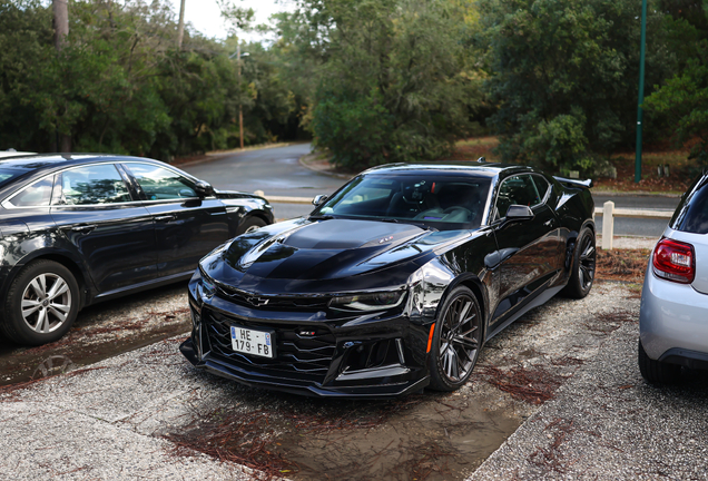Chevrolet Camaro ZL1 2016