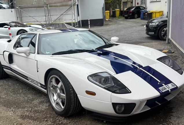 Ford GT