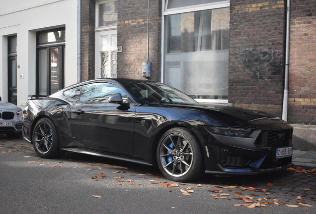 Ford Mustang Dark Horse 2024