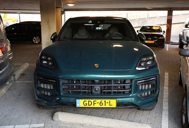 Porsche Cayenne Coupé Turbo E-Hybrid