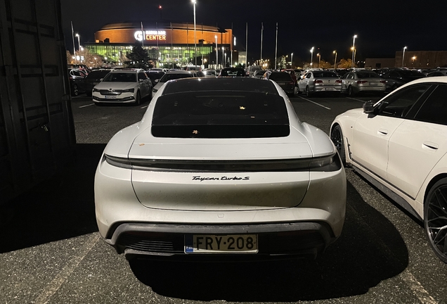 Porsche Taycan Turbo S