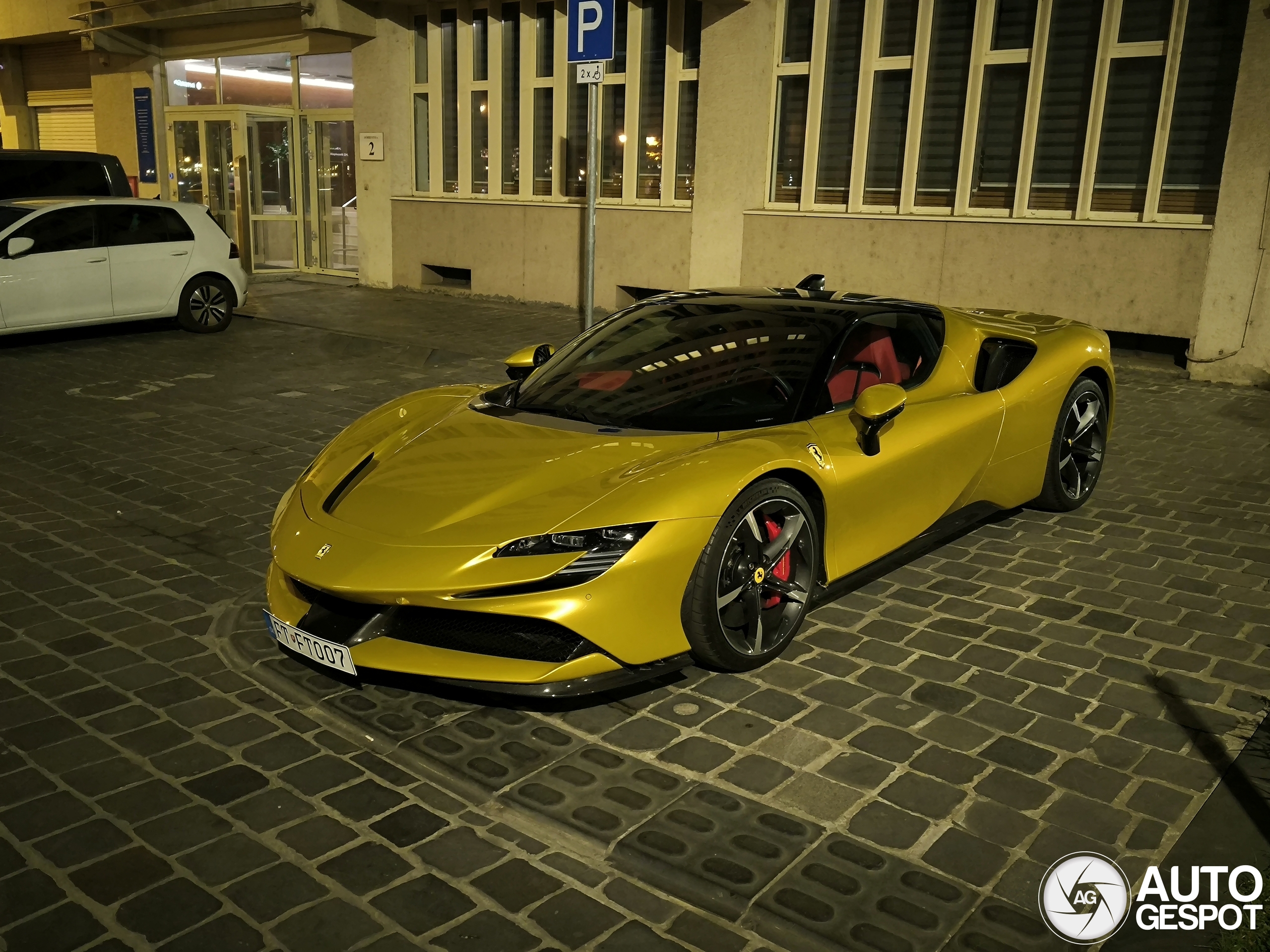 Ferrari SF90 Stradale