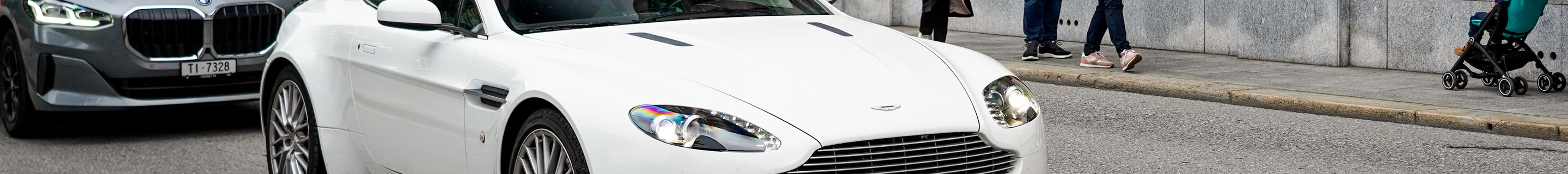 Aston Martin V8 Vantage