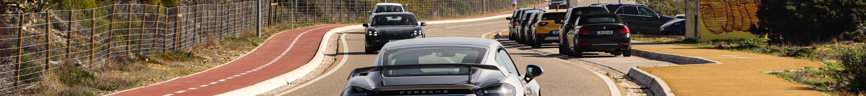 Porsche 718 Cayman GT4