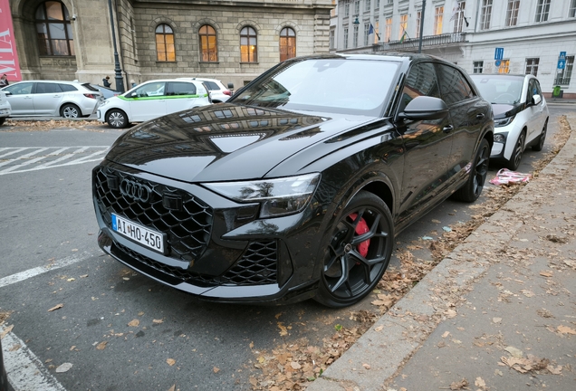 Audi RS Q8 2024