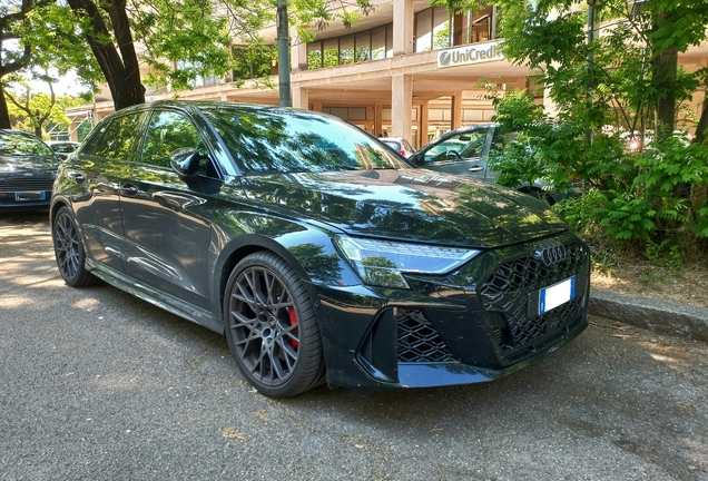 Audi RS3 Sportback 8Y 2025