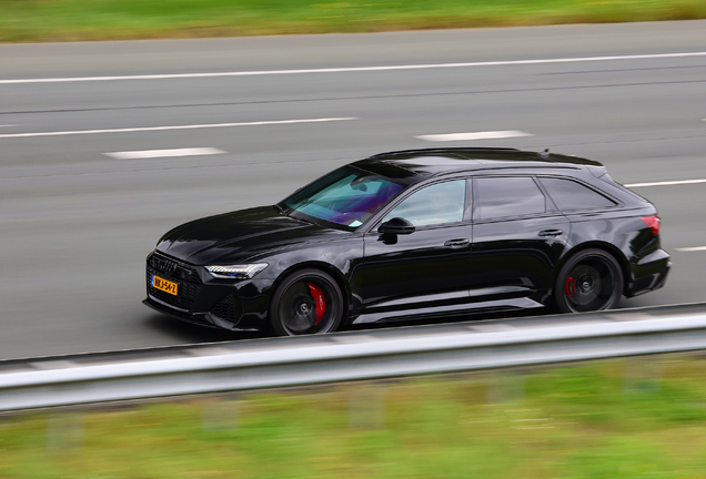 Audi RS6 Avant C8