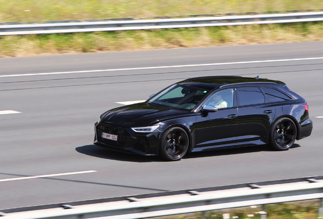Audi RS6 Avant C8