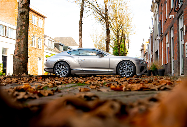 Bentley Continental GT Mulliner 2025