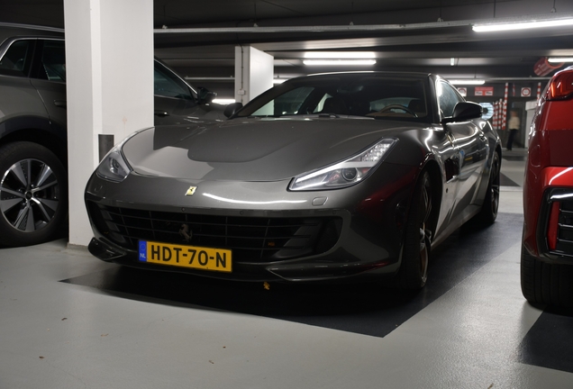 Ferrari GTC4Lusso