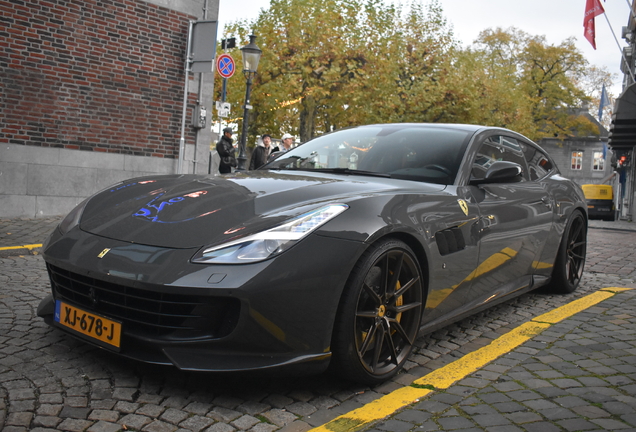 Ferrari GTC4Lusso T Novitec Rosso