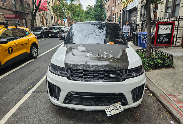 Land Rover Range Rover Sport SVR 2018 Carbon Edition