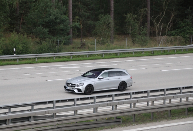 Mercedes-AMG E 63 Estate S213