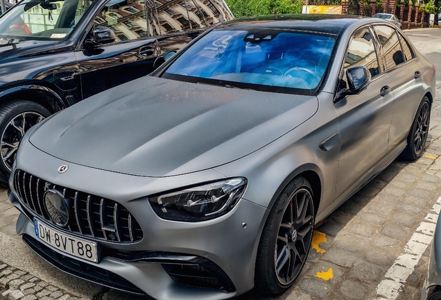 Mercedes-AMG E 63 S W213 2021