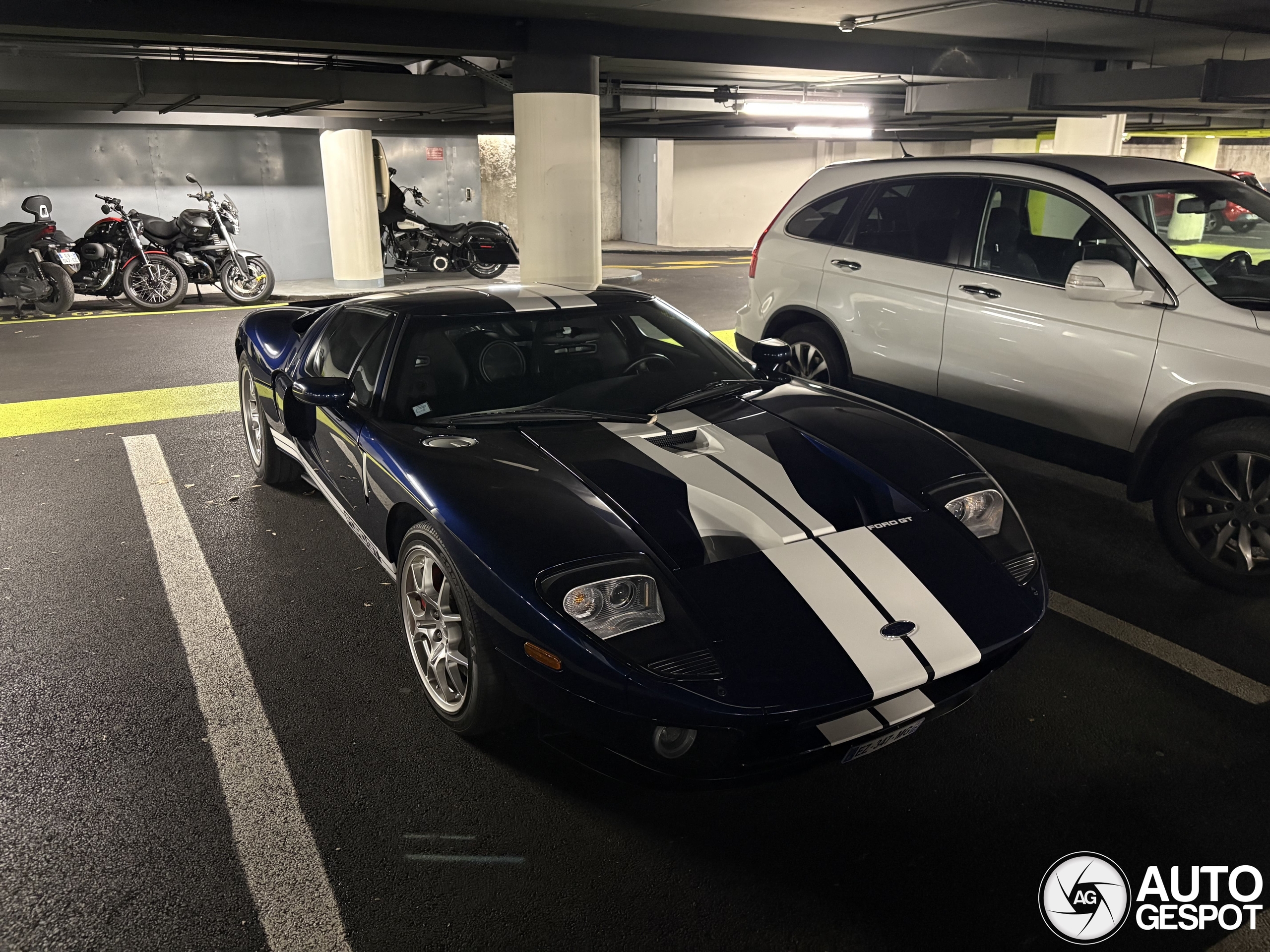 Ford GT