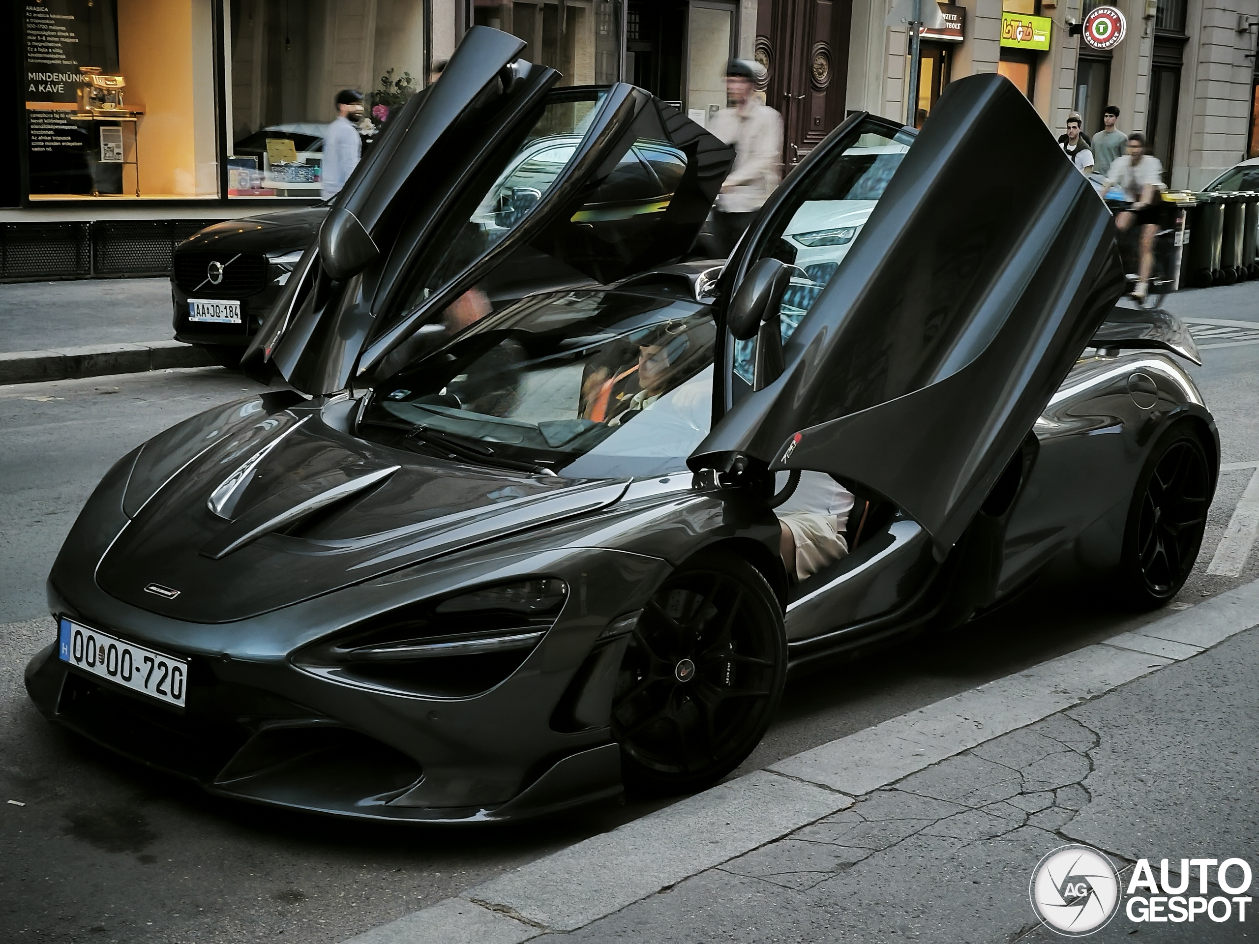 McLaren 720S Novitec