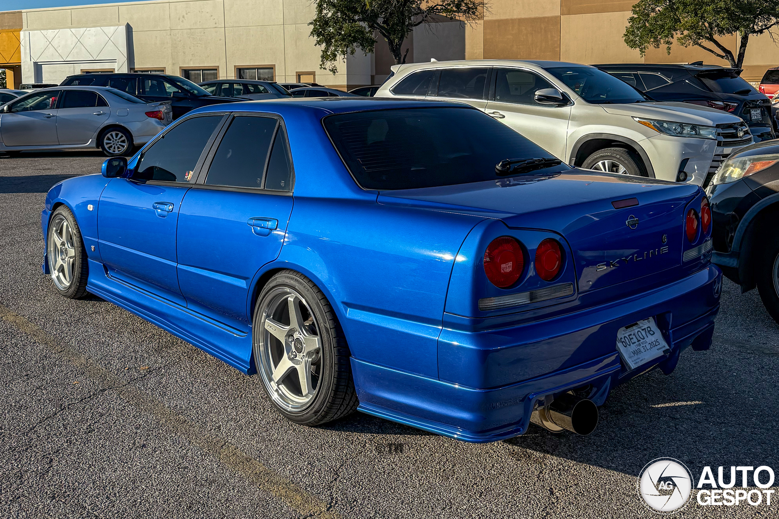 Nissan Skyline R34 Sedan - 13 November 2025 - Autogespot