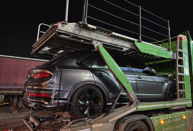 Bentley Bentayga Azure