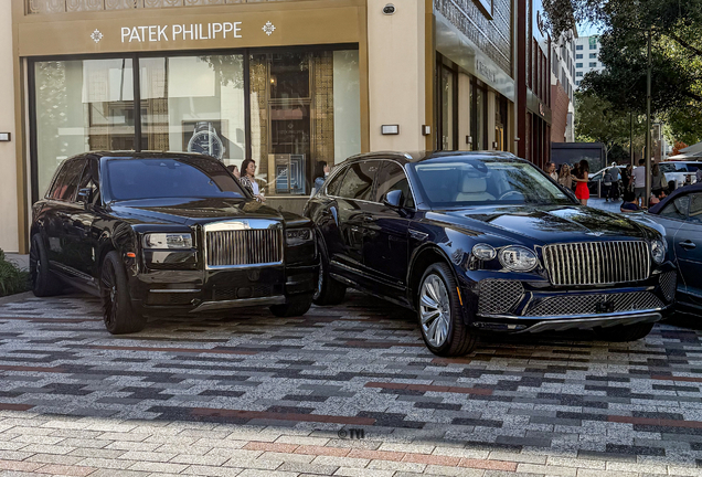 Bentley Bentayga Azure EWB 2024