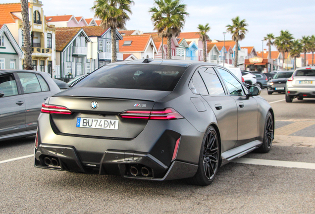 BMW M5 G90