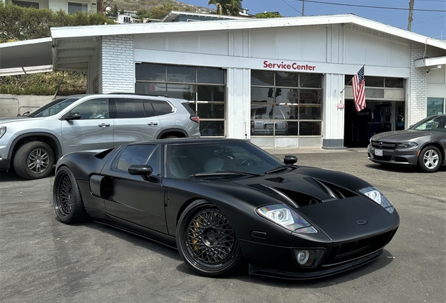 Ford GT
