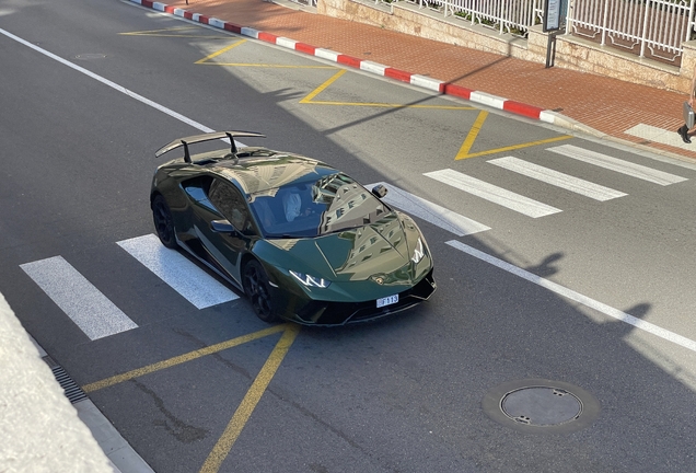 Lamborghini Huracán LP640-4 Performante