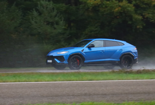 Lamborghini Urus S