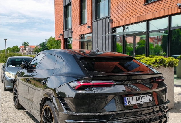 Lamborghini Urus S