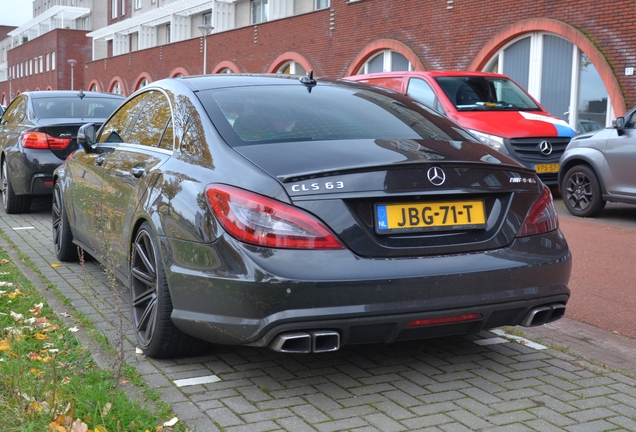 Mercedes-Benz CLS 63 AMG C218