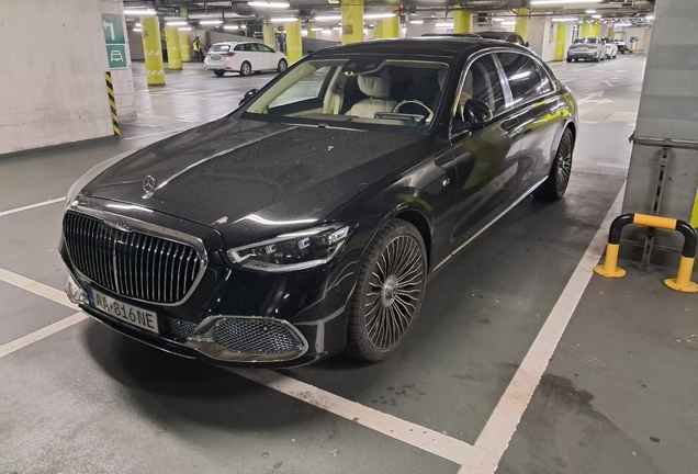 Mercedes-Maybach S 680 X223