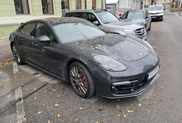 Porsche 971 Panamera Turbo MkI