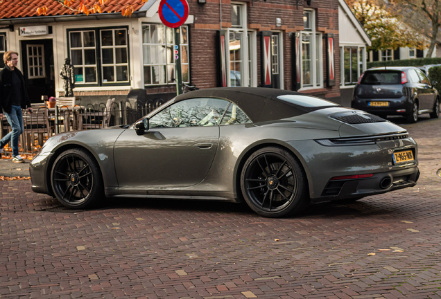 Porsche 992 Carrera 4 GTS Cabriolet MkI