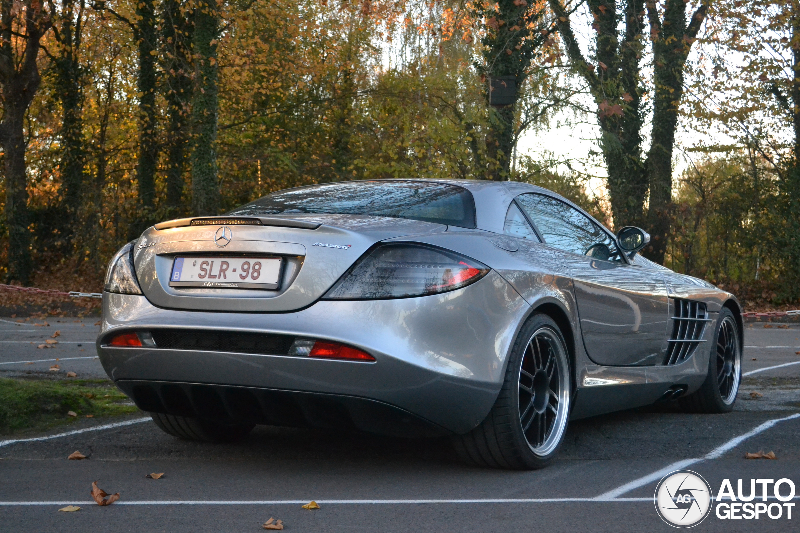 Mercedes-Benz SLR McLaren 722 Edition wordt niet gespaard