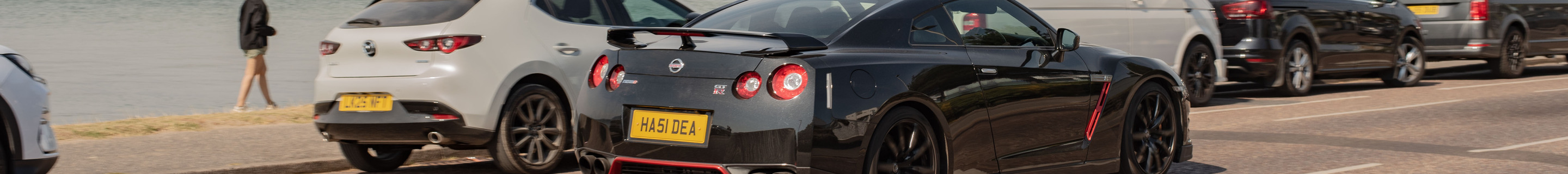 Nissan GT-R 2011