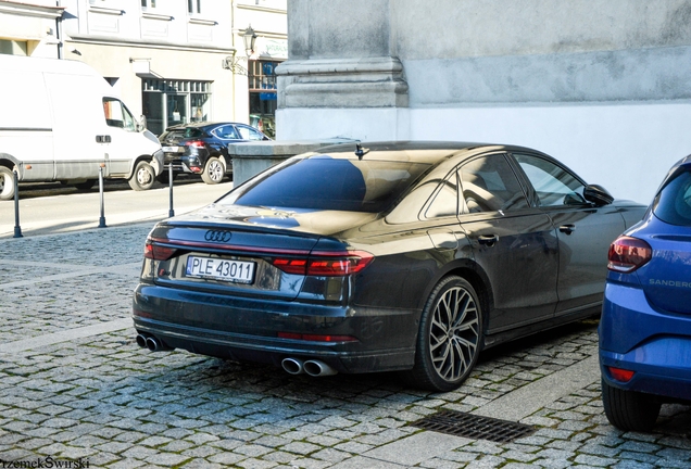 Audi S8 D5