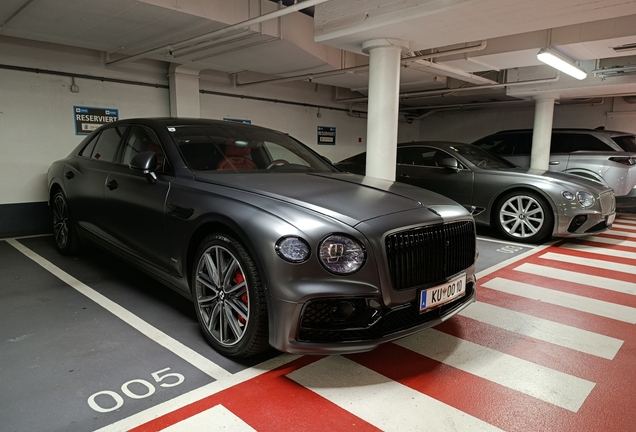 Bentley Flying Spur Hybrid