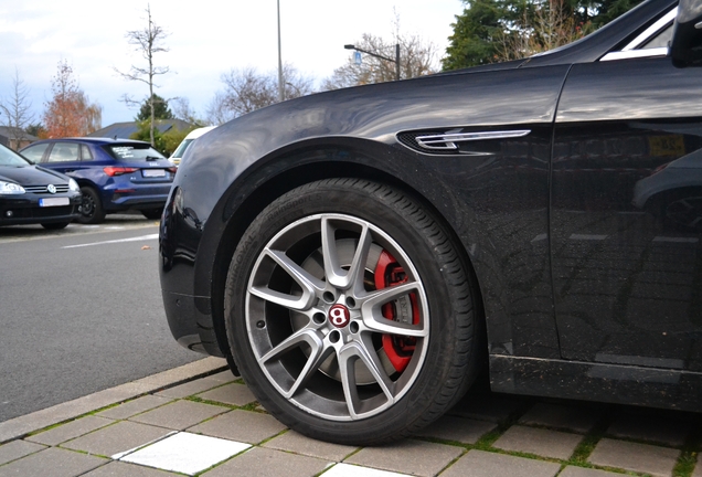 Bentley Flying Spur V8