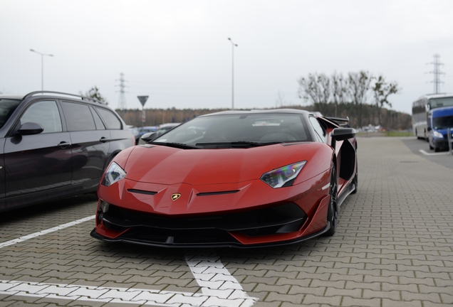 Lamborghini Aventador LP770-4 SVJ Roadster