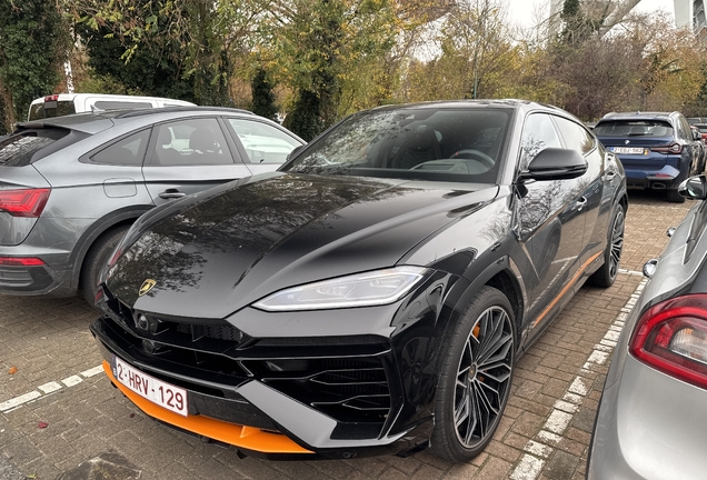 Lamborghini Urus SE
