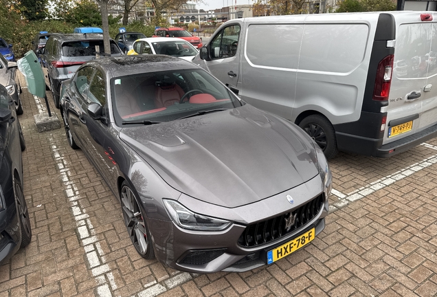 Maserati Ghibli Trofeo