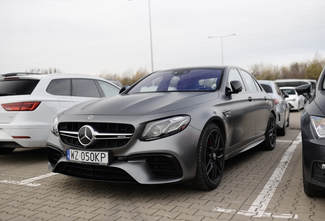 Mercedes-AMG E 63 S W213