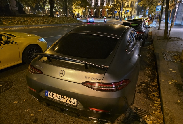 Mercedes-AMG GT 63 S X290