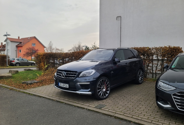 Mercedes-Benz ML 63 AMG W166