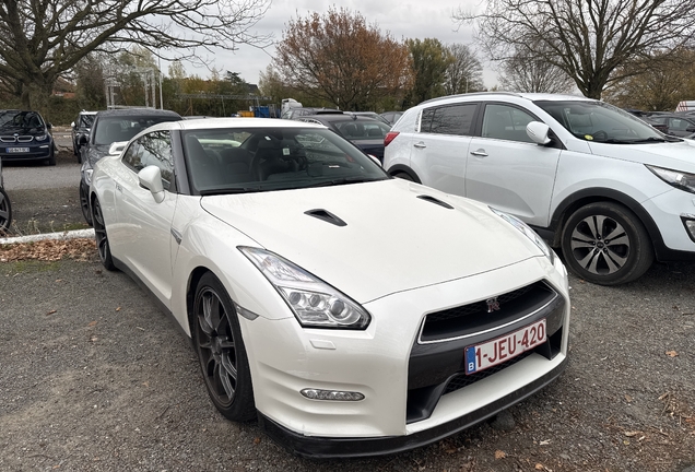 Nissan GT-R 2014