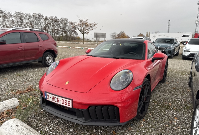 Porsche 992 Carrera 4 GTS MkII