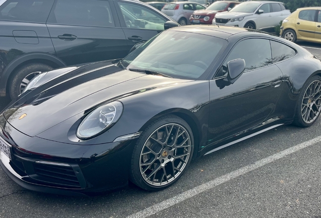 Porsche 992 Carrera 4S MkI